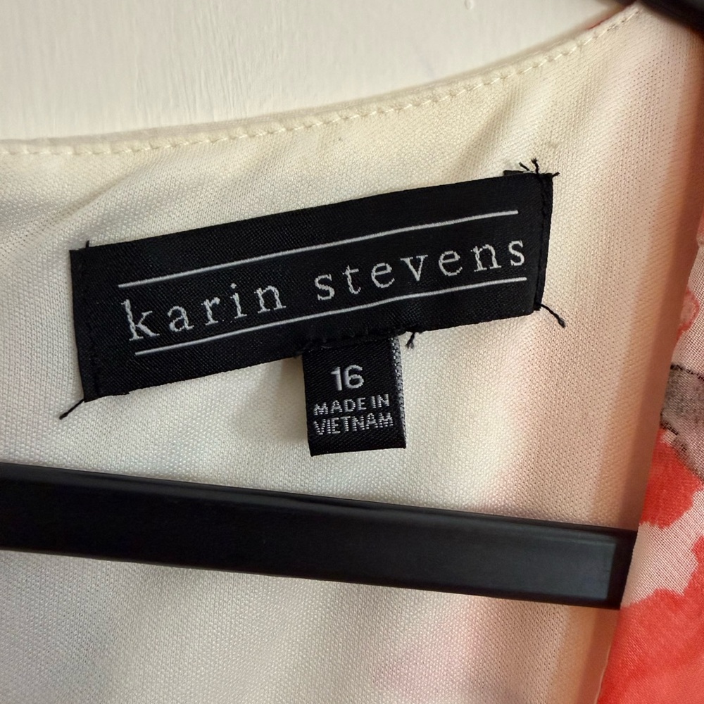 Karin Stevens Coral and Black Floral Maxi Dress - Picture 3 of 10
